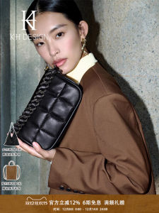 Fashionable Versatile Womens Crossbody Bag Single Shoulder Bag Commuter Bag Soft Leather Small Square Bag Magnetic Buckle Closure