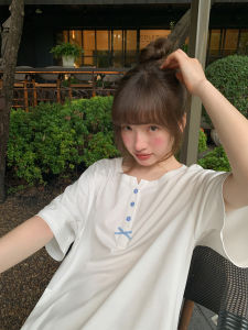 Elegant Blue Henley Neck Buttoned T-shirt