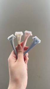 Set 2 Dao Cạo Bikini Chuyên Dụng Cho Nữ An Toàn Mịn Màng Tự Tin Không Trầy Xước Giảm Kích Ứng DC16