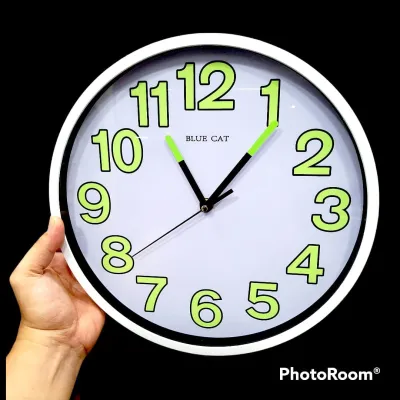 Jam dinding glow in the drak bisa nyala 30cm