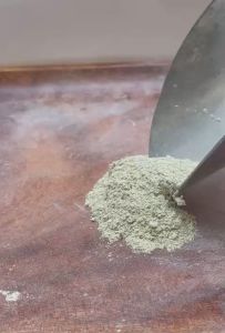 Bột rửa mặt trà xanh  phù hợp mọi loại da kể cả các chị bầu sử dụng rất tốt an toàn lành tính