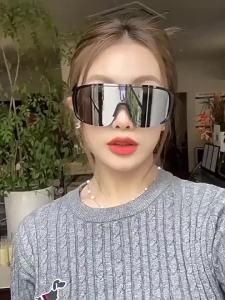Future Oriented Sunglasses High-end Goggles Windproof Sports Sunglasses Cyberpunk Hot Girls UV Resistant