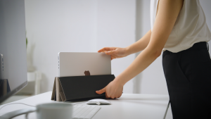 Trinity 5-in-1 Standing Laptop Sleeve