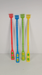 Durable Backscratcher with Roller Wheel - Multicolor Design for Enhanced Scratching Experience