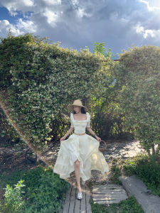 Elegant Resort Style French Dress Ensemble