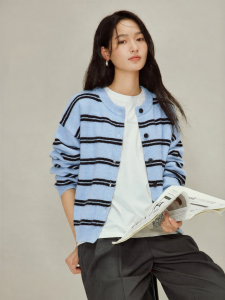 INMAN | Retro Striped Loose Red Knitted Cardigan