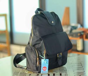 Tas Ransel Wanita Desain Trendy & Praktis