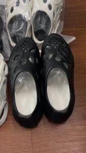 Sticker tạm thời hết hàng,EVA Dép Lỗ Xăng Đan Đi Ra Ngoài Đi Biển Cảm Giác Giẫm Gót Chống Hôi Thối Chống Trượt Thể Thao Mùa Hè Mẫu Nam Dép Lê Bít Mũi Mẫu Mới 2023