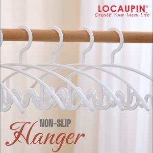 Quick-Dry Plastic Hanger Organizer for Clothes Versatile Laundry Hook Rack Non-Slip Closet Storage