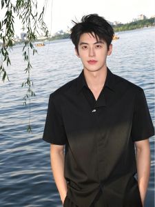 OUMULONG | Black Design Ice Silk Short Sleeve Shirt T-Shirt