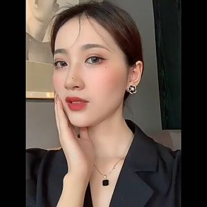 Ladamas Kalung Titanium Liontin TItanium Kotak Hitam Fashion Elegan Harian KT155