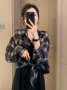 Summer 2024 New Arrival Gingham Long Sleeves Sun Protection Shirt for Women Loose Slimming and All-Matching Idle Style Thin Casual Tops