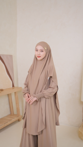 Medina Series Plain Abaya Nyaman Elegan by Khayr Scarf