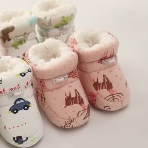 Kiểu Mùa Đông 0-1 Giày Em Bé Chống Rơi Thường Ngày Hoạt Hình Tuổi Giày Đi Tuyết Ấm Áp Lót Nhung Giày Tập Đi Em Bé Đế Mềm