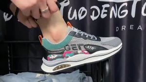 Giày thể thao nam mới mùa xuân phối màu hợp thời trang giày lưới giày thể thao nam đế dày size lớn mềm mại và thoải mái