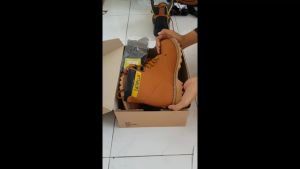 {BISA COD} Sepatu Caterpillar Holton Sepatu Safety Boots Ujung Besi Fashion Pria Bikers Turing Outdoor