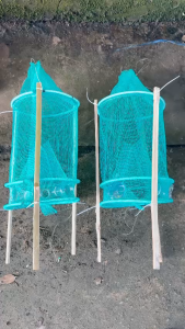 Combo 10 cái lợp lưới TÉP  cá Vành Nhựa ( Có dây và cây sẵn )