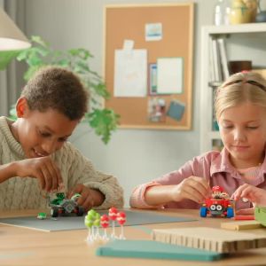 LEGO Super Mario 72034 Mario Kart – Baby Mario vs. Baby Luigi (321 Pieces)