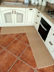 Kitchen Door Mat Anti-Slip Oil-Resistant Home Use Durable Long Water Absorbent Rug Entrance Door Mat Simple Design Floor Carpet