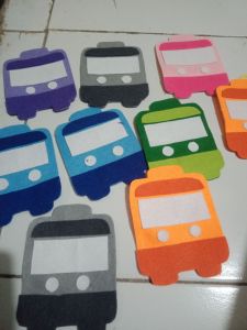 PIN/BROSS TAS SEKOLAH. aplikasi siap tempel