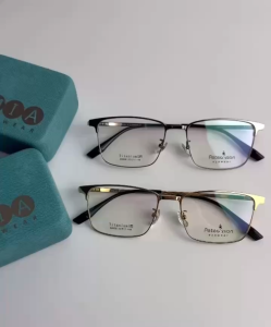 Gọng kính titan MIA EYEWEAR Peterson 66608 chất liệu full titan siêu nhẹ nguyên khung chắc chắn thời trang