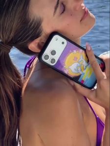 Wildflower | Drop Protection Retro Style Phone Case