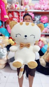 BONEKA KUCING KAWAI BERANAK JUMBO BESAR LEMBUT LUCU BISA COD