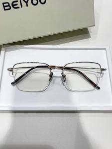 BEIYOU | Kính Cận Hợp Kim Titan Siêu Nhẹ Chống Ánh Sáng Xanh