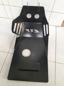 HANGGUARD/PENGAMAN LUMPUR COVER MESIN BAWAH CRF 150L/PENGAMAN MESIN CRF150L