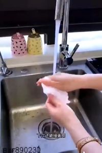 ISI 80 PCS TISU BASAH DAPUR PEMBERSIH MINYAK KOTORAN DAPUR PRAKTIS LAP DAPUR KOMPOR SH V04