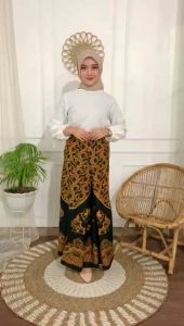 Sarung Gloyor Milenial Motif Terbaru by Galeri Tuan Sarung Perempuan mbak santri sarung Pelajar NU