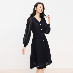 Koradior | Elegant Comfort Blue Lace V-Neck Long Sleeve Dress