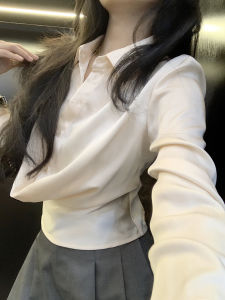 [In Stock] Leathercat Shirt Womens Accessible Luxury Fancy Waist-Tight Slimming and Short French Unique Small Top