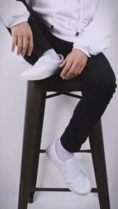 Sepatu Pria Slip On Walkers Black White OG Korean Style Sepatu Slop Pria Wanita Sekolah Casual Sepatu Selop Termurah