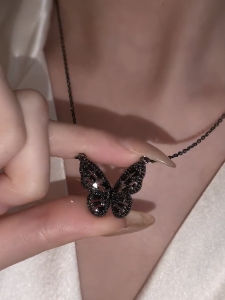 2024 Young Luxury Black Zircon Butterfly Pendant Necklace Micro-Setting Elegant Sensation Fairy-Tale Popular Jewelry Accessory