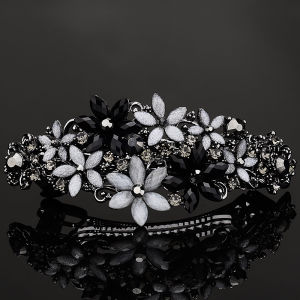 Elegant Ancient Style Hairpin Womens Fashionable Updo Diamond Hair Clip Gentle Mother Headwear Alloy Embedded Artificial Gem