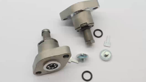 ตัวดันโซ่ราวลิ้น W125 เก่าคารบูหรือตัวปรับตรึง ตัวตั้งโซ่ Sonic Dream125 Wave125 GY6125 CBR เกรดA คุณภาพดี100% ตัวตั้งโซ่เดิม (SMASH) (MIOFINONOUVO) (WAVE125SONIC) เกรดAAA