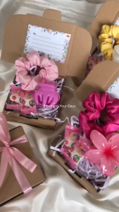 [Hampers Kado] Paket Scrunchie Mini + Jedai/ Paket Silk Box/ Paket Korean Box/ Hadiah Ulang tahun/ Hadiah Wisuda/Souvenir tukar kado teman