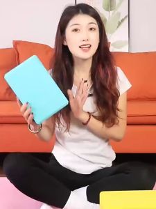 โยคะบล๊อค อุปกรณ์ออกกําลังกาย Yoga Block บล็อกโฟมโยคะ เอามาใช้ช่วยออกกำลังกายเข่าและเท้าช่วยในการจัดแนวร่างกาย