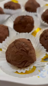 PISTACHIO DUBAI CHEWY CHOCOLATE (COMPLETE SET)