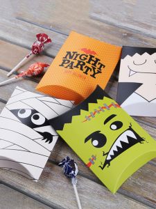 กล่องบรรจุภัณฑ์ขนมปังสุดน่ารักสำหรับวันฮาโลวีน กล่องของขวัญ กล่องหมอน เค้ก กล่องของขวัญ ลายการ์ตูน กล่องขนมปัง