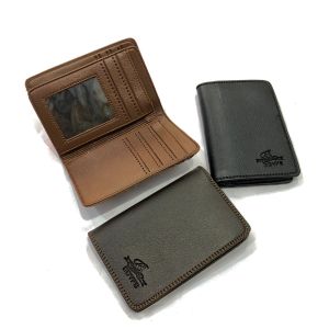 DOMPET PRIA SEDANG LIPAT
