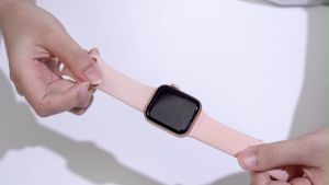 【SG Ready Stock】iWatch Sports Soft Silicone Watch Strap/ Band For Apple Watch Series Ultra2 Ultra 9 8 7 SE 6 5 4 3 2 1