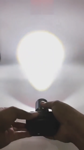 Senter Kepala LED 80Watt 1000 Lumens 3000mAh Jarak Jauh Cahaya Putih Kuning Tahan Lama Recharge Type-C USB Fokus Penyebaran Zoom 1000Lumen