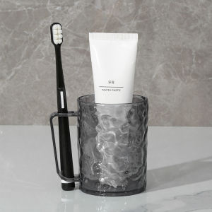 Homenhome Nordic Light Luxury Wind Nordic Light Luxury Wind Transparent Mouthwash Cup