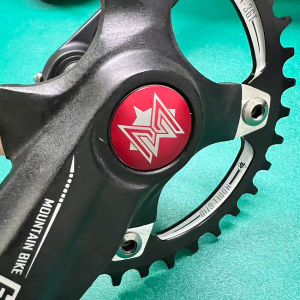 Bicycle Aluminum Alloy Crank Dustproof Plug Hollow Bikes Right Compatible M610 XT Crankset Covers Chainwheel Cap Bike Parts