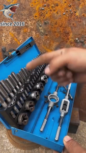 ชุดต๊าปเกลียวและดาย พร้อมกล่อง M3 M4 M5 M6 M8 M10 M12 | เครื่องมือทำเกลียวพื้นฐาน สำหรับงาน DIY ซ่อมรถมอเตอร์ไซค์ ซ่อมแซมในบ้าน งานโลหะ งานช่าง | ชุดเครื่องมือช่างเริ่มต้นของคุณ ของแท้ พร้อมส่งฟรี