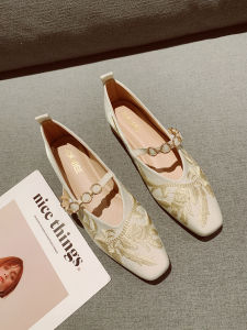 Low Heel Embroidered Fabric Upwork Flat Head Single Shoes Womens New 2025 Fashion Simplified Style Metal Buckle Slip-On Shoes