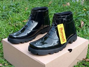 sepatu dinas/PDH/pantofel/kantoran PNS SATPAM SECURITY POLRI kulit hitam kilap