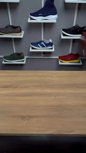 Naz Original Sepatu Pria Sneakers Olahraga Running Putih List Merah Casual Kualitas Premium